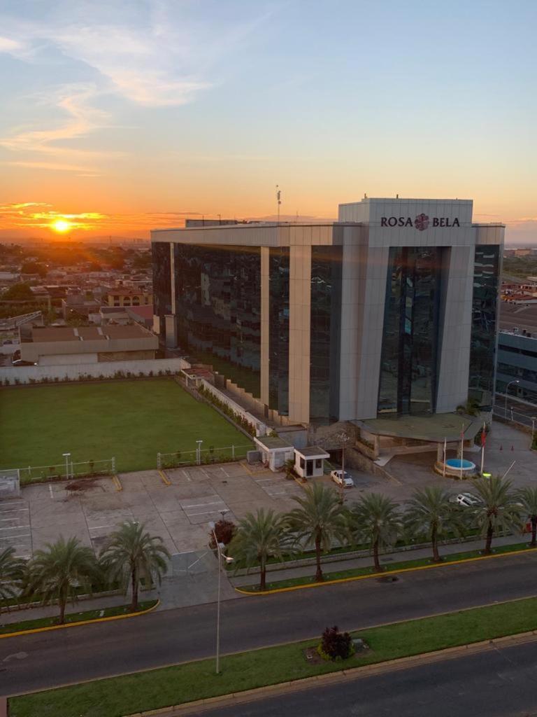 Rosa Bela Hotel & Convention Center Puerto Ordaz ภายนอก รูปภาพ