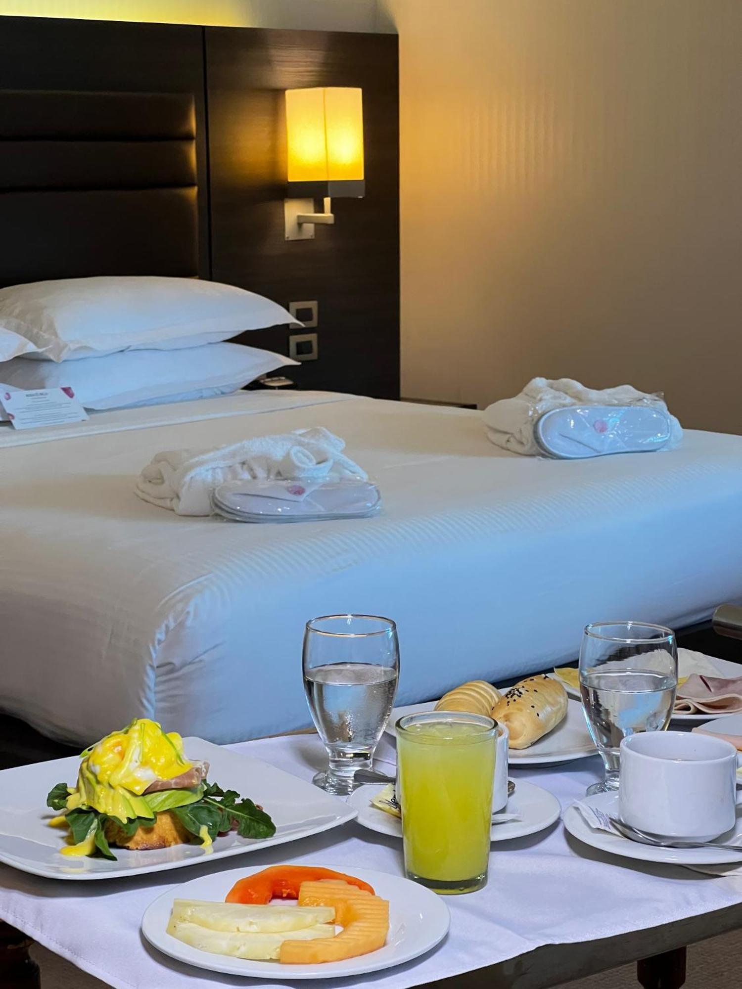 Rosa Bela Hotel & Convention Center Puerto Ordaz ภายนอก รูปภาพ
